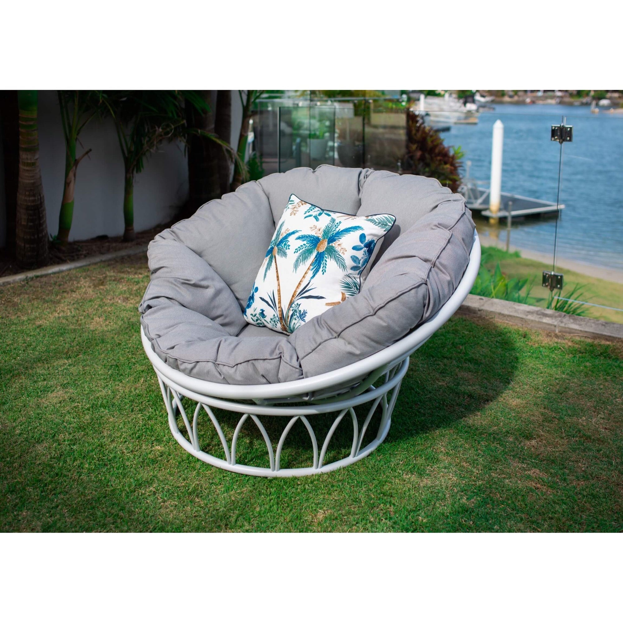 best-outdoor-furniture-Papasan Chair - Outdoor Chair