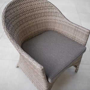 best-outdoor-furniture-Boston Wicker - Outdoor Chair