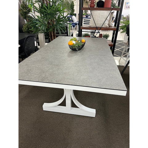 Chester Moon - (180x100) - Outdoor Dining Table