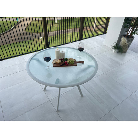 Coventry Round - (105x105) - Outdoor Dining Table