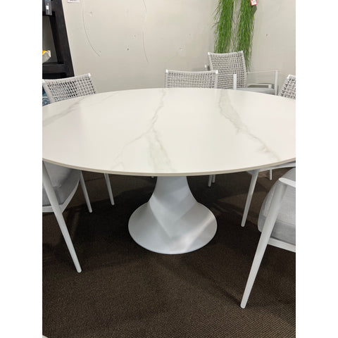 Nice Round - (150x150) - White Frame Outdoor Dining Table