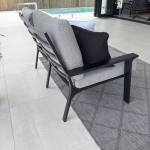 best-outdoor-furniture-Bermuda 2 Seater - Outdoor Lounge